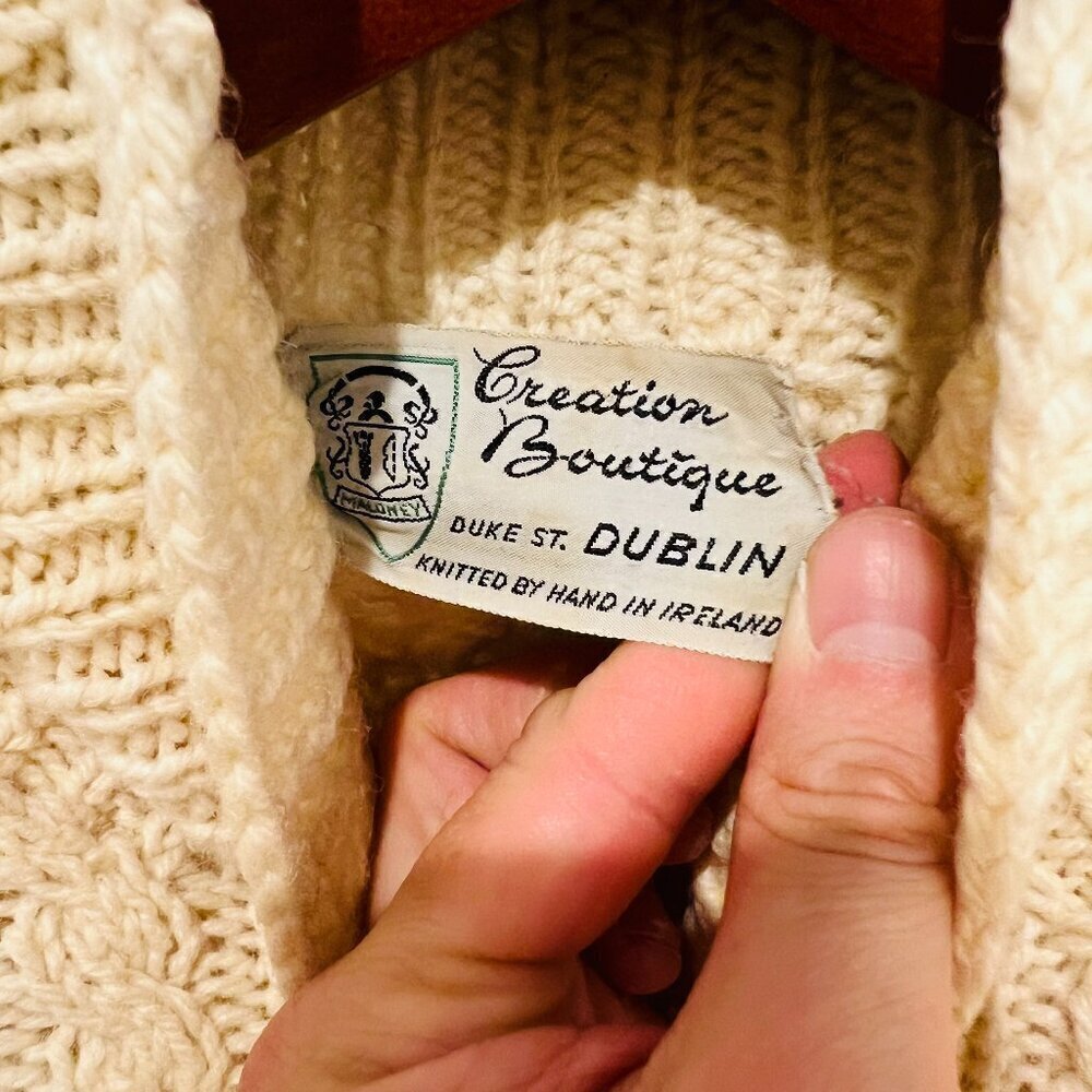 Vintage Cable Knit Knitted by Hand Ireland Thick Wool Ivory Sweater Size Small - Picture 2 of 16